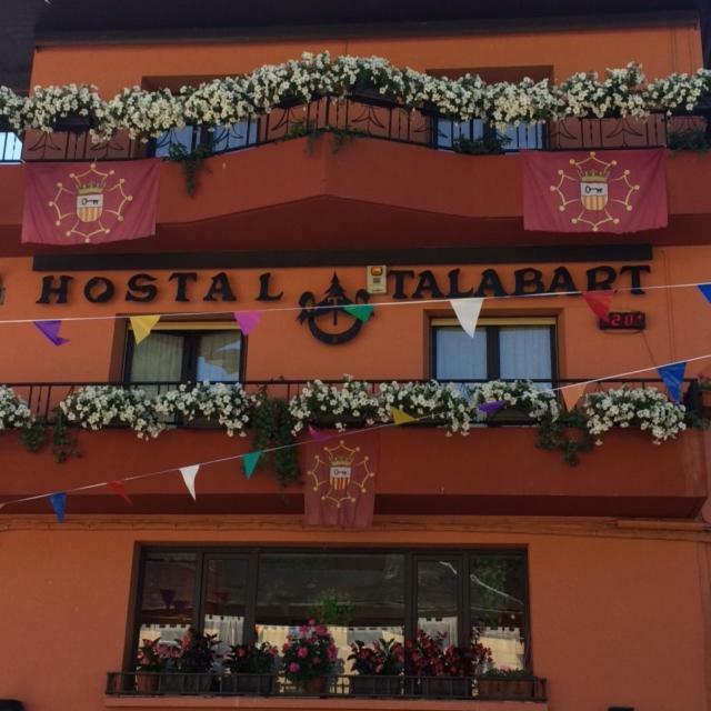 Hostal Talabart Hotel Les Luaran gambar