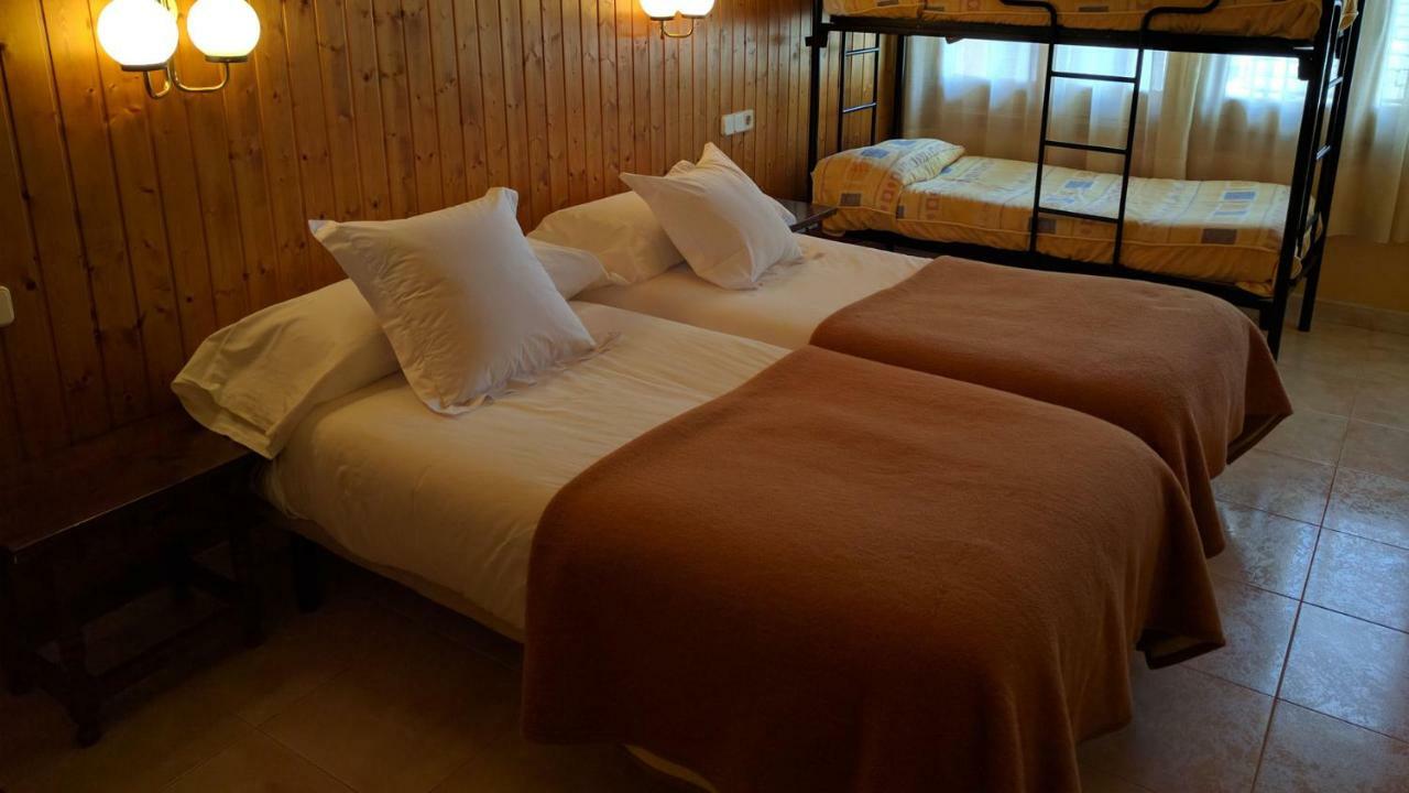 Hostal Talabart Hotel Les Luaran gambar