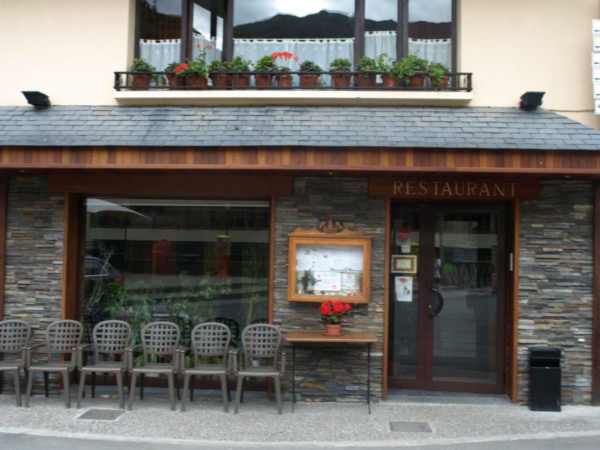 Hostal Talabart Les Luaran gambar